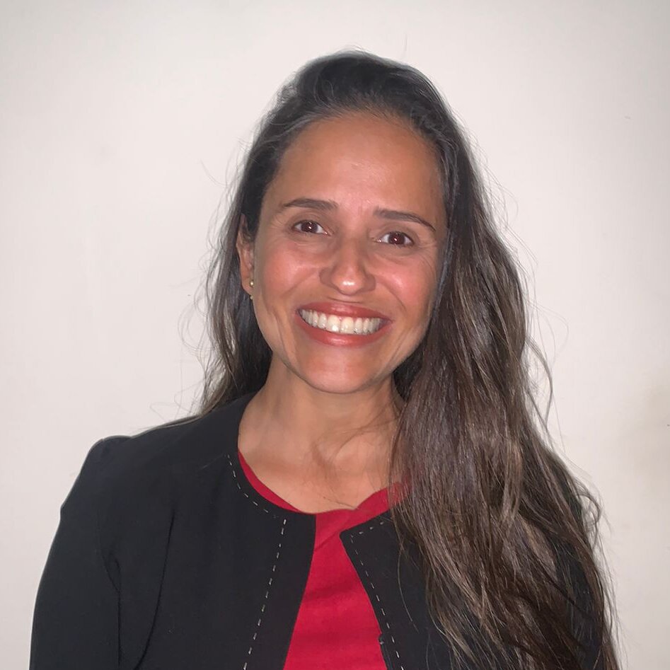 Dep 8 - Emmanuelle Caldeira